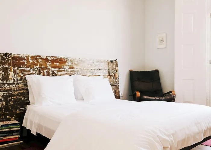 Dona Emilia & Building Pensjonat 3*