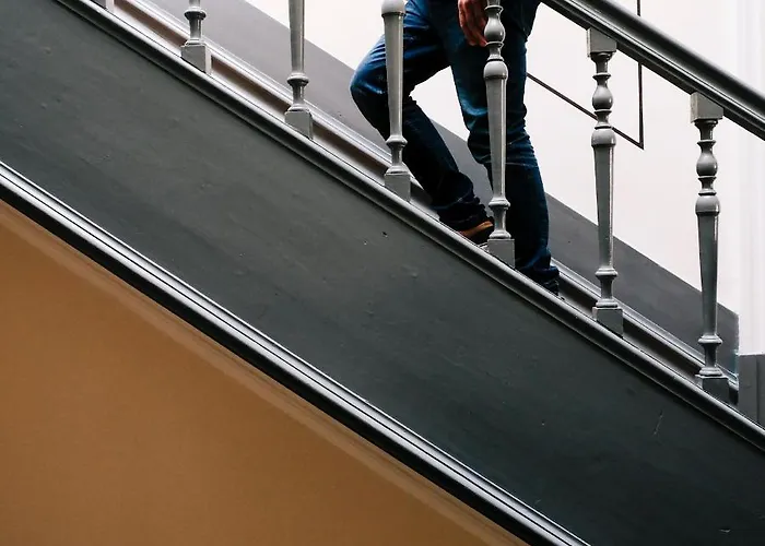 Dona Emilia & Building