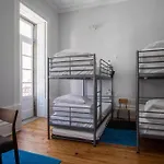 Dona Emília Studio Apartments Pensión