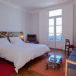 Dona Emília Studio Apartments