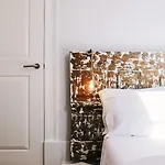 Dona Emilia Studio Apartments