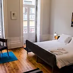 Pensión Dona Emília Studio Apartments