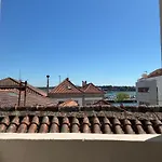 Dona Emilia Studio Apartments 4* فيانا دو كاستيلو