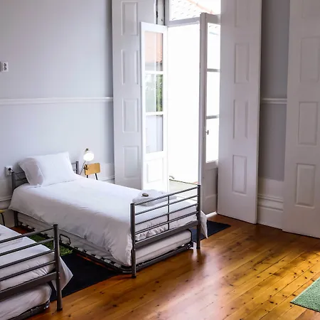 Dona Emilia & Building Viana do Castelo