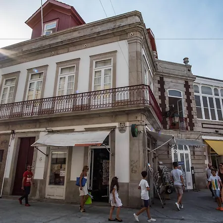 ゲストハウス Dona Emilia & Building