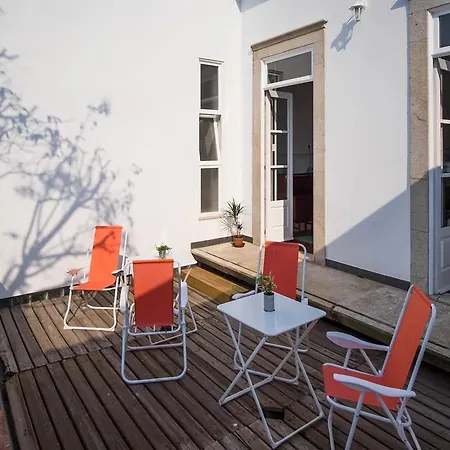 Dona Emilia Guest House & Studio Apartment Building 3* Viana do Castelo