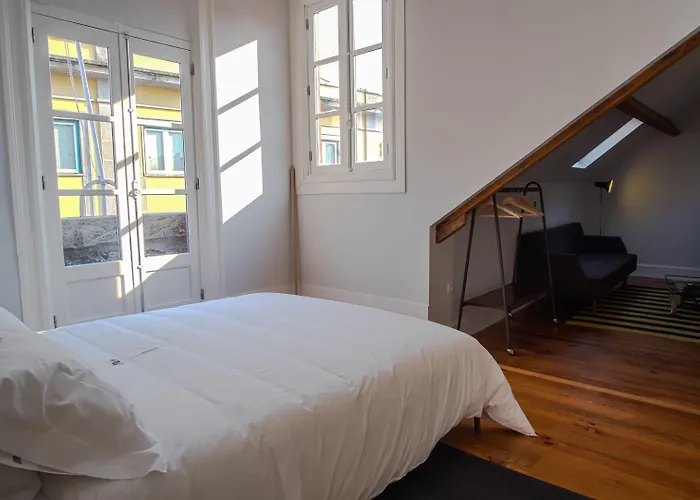 ゲストハウス Dona Emilia & Building 3*