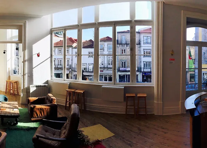 Pensionat Dona Emilia & Building Viana do Castelo