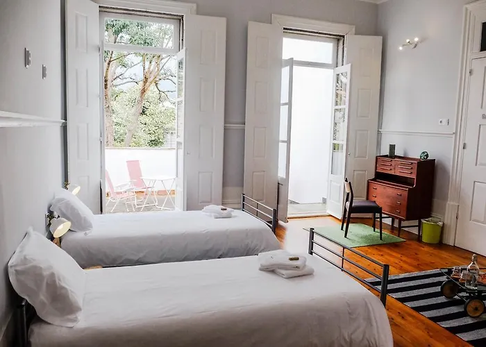 Pensionat Dona Emilia & Building 3*